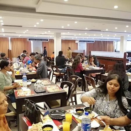 Saveira Colombo Hotel Luaran gambar