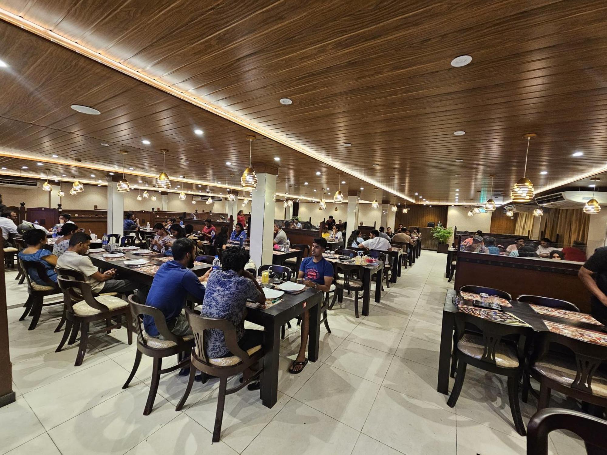 Saveira Colombo Hotel Luaran gambar